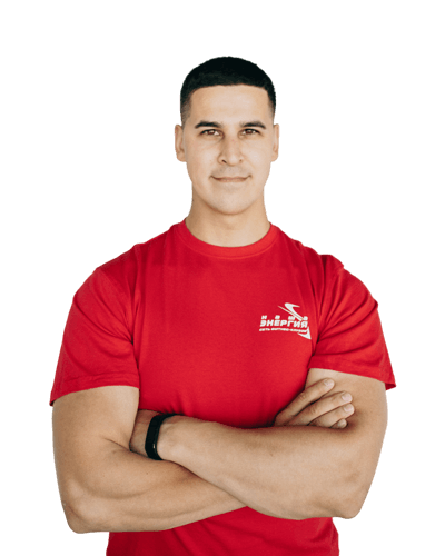 Работник фитнес-клуба